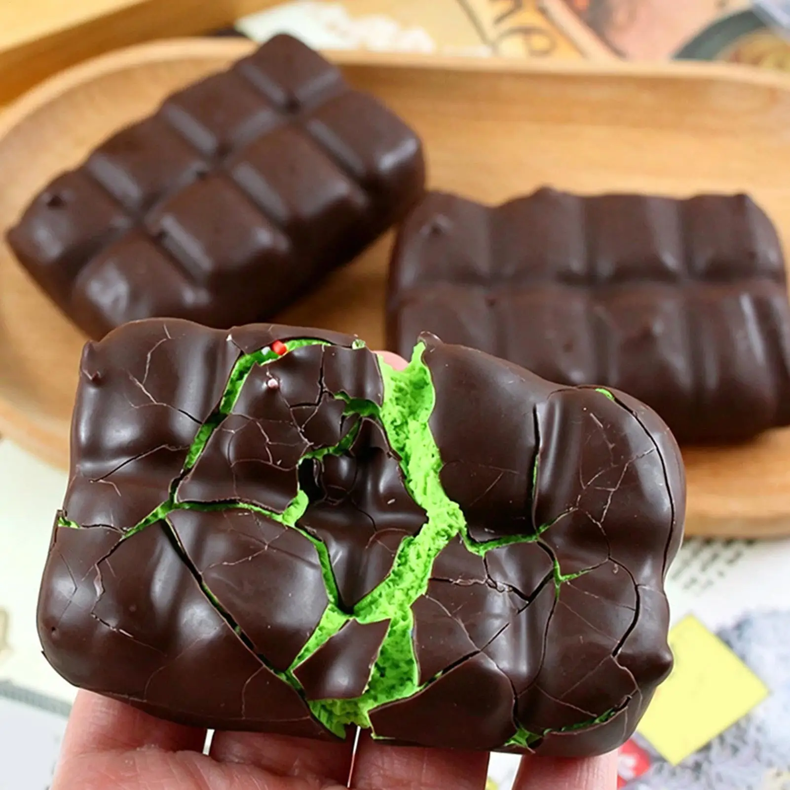 Chocolate Squishy Squeeze Toy  - Food & Snacks Colouring Book ulasan dan harga