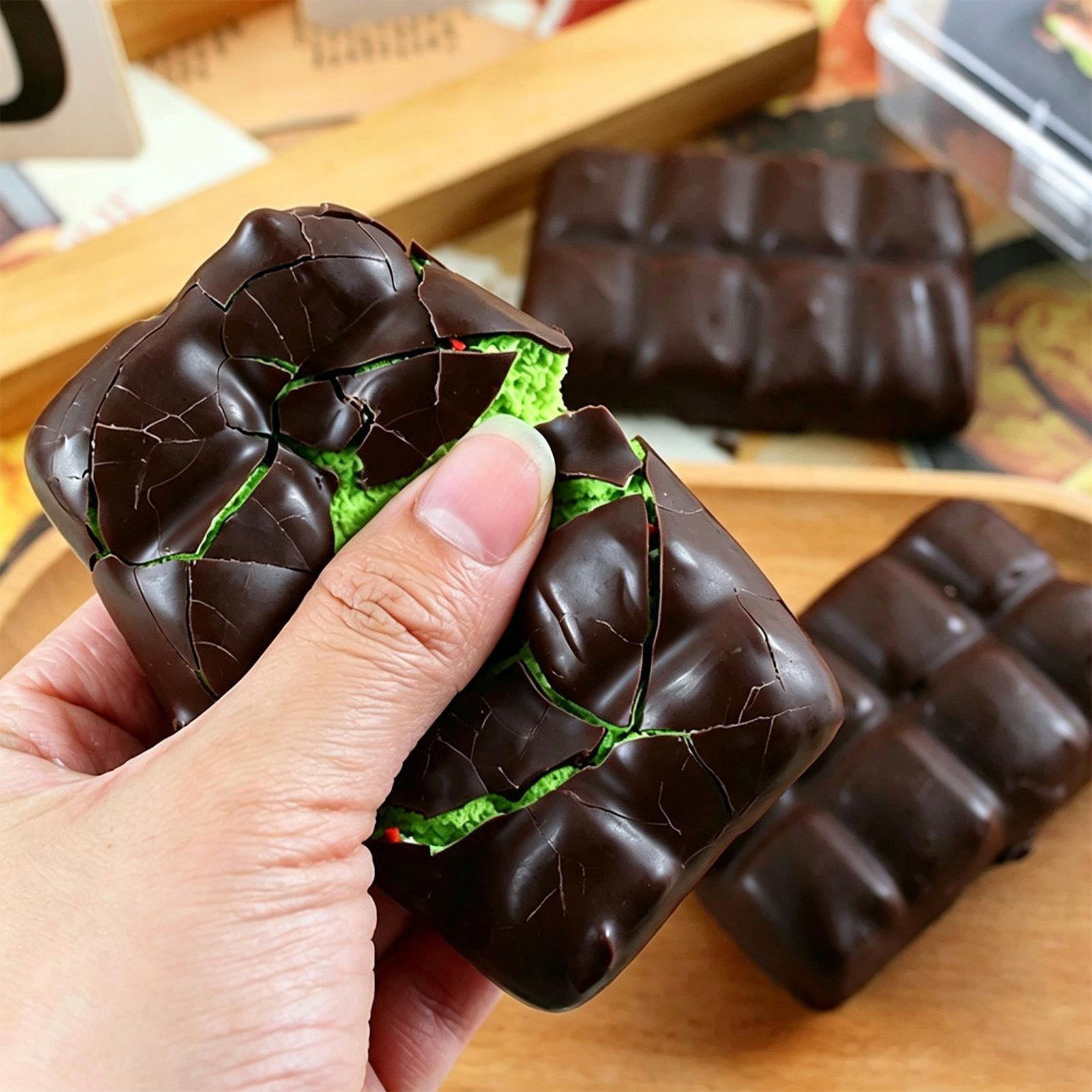 Chocolate Squishy Squeeze Toy  - Food & Snacks Colouring Book ulasan dan harga